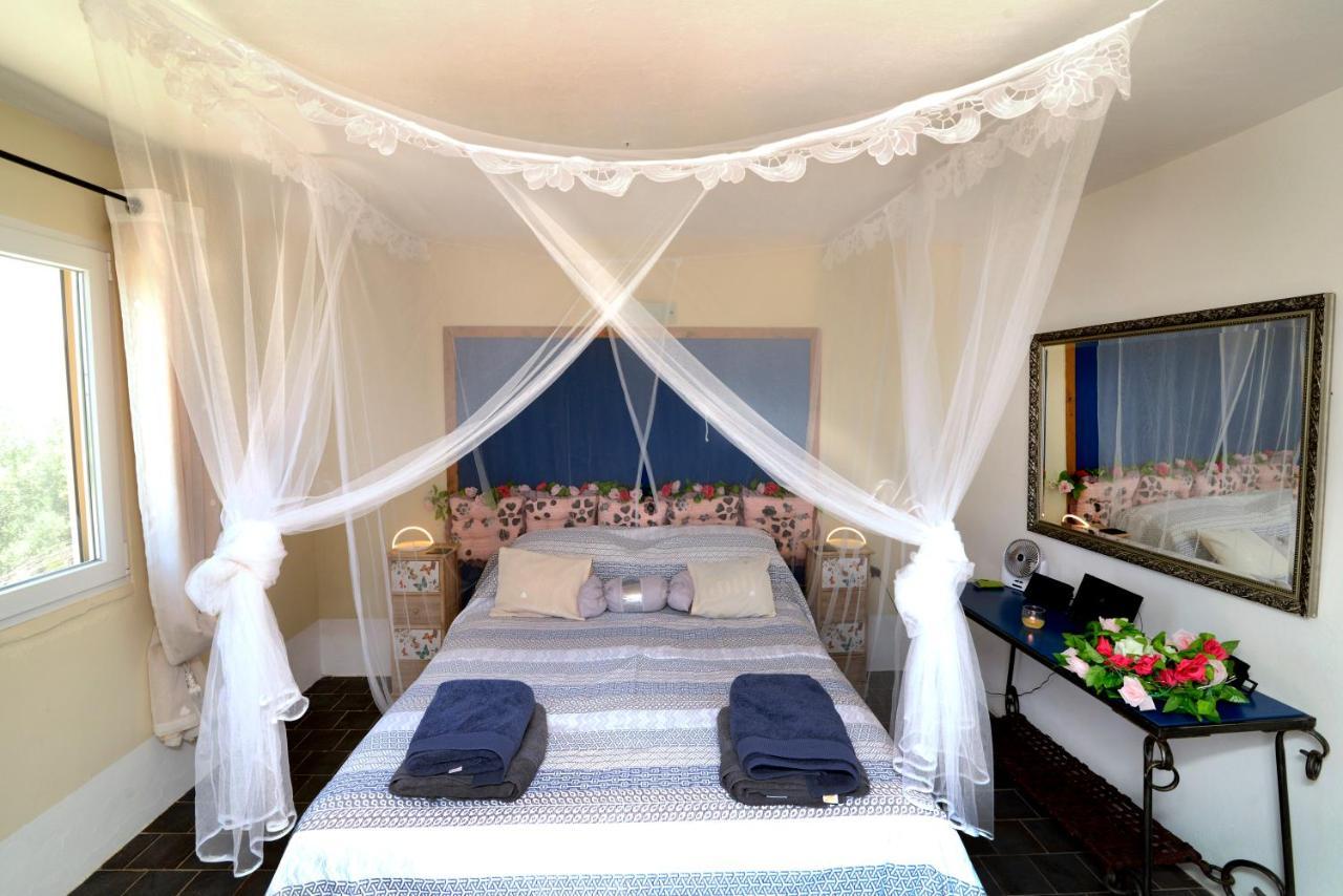 Trullo Vista Hotel Ostuni Bagian luar foto