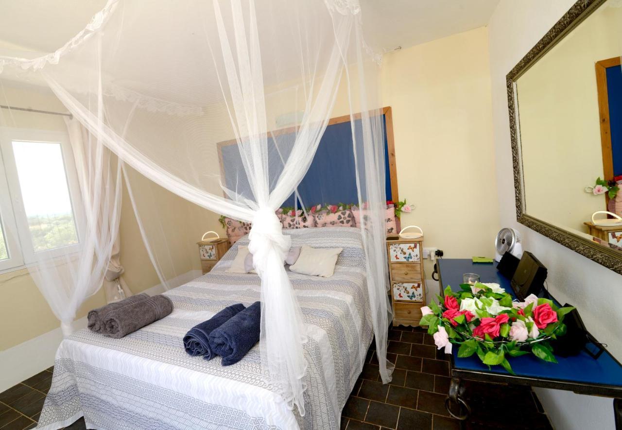 Trullo Vista Hotel Ostuni Bagian luar foto