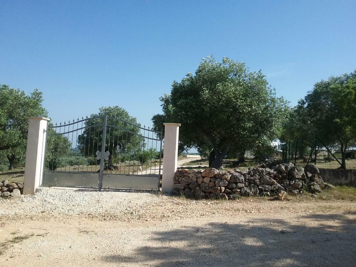 Trullo Vista Hotel Ostuni Bagian luar foto